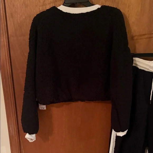 Madden Girl Black and White Cozy Pajama Set - Picture 5 of 6